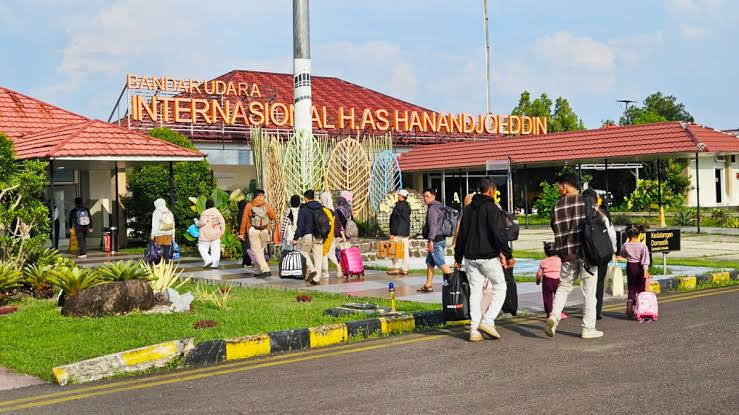 Layanan perjalanan udara